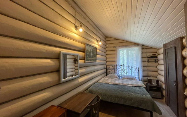 Частный дом с баней