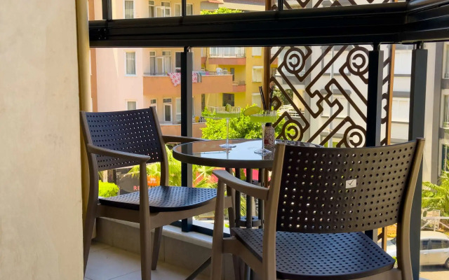 1+1 Qoople Oba Select Apartments