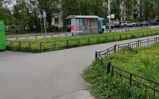 Dvushka S Izolirovannymi Komnatami V Spb Apartments