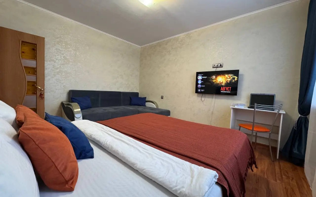 Апартаменты Двухкомнатные с Красивым Видом на Реку Обь