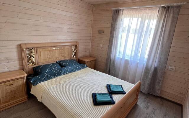 Na Beregu Ozera Private house