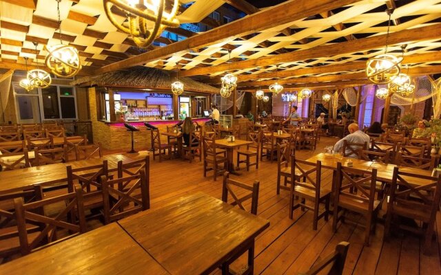 Hotel "ramina"