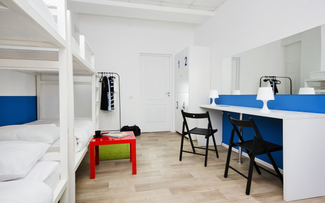 Maxi House Hostel