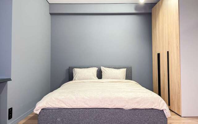 Квартира от FolkFort - Светлая Студия у Арки ВДНХ и Сквера Останкино