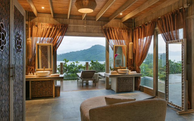 An Lam Retreats Ninh Van Bay Resort