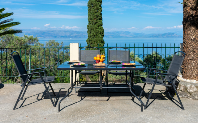 Villa Emily