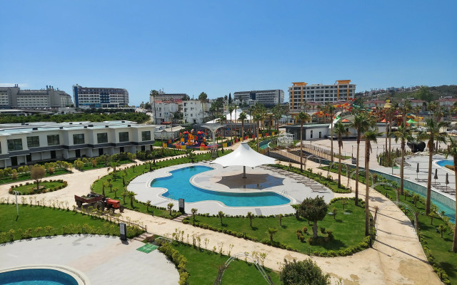 Azura World 1+1 Apartments
