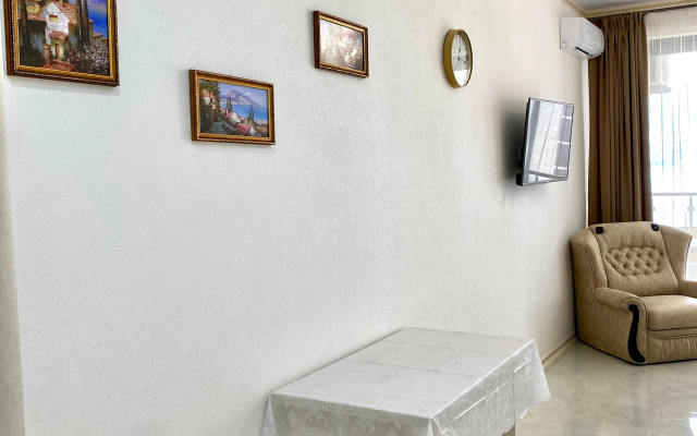 S Vidom Na More Plyazh Izumrudny Apartments