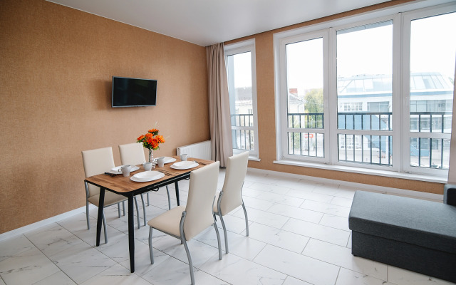 Na Dzerzhinskogo Flat
