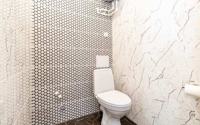 Апартаменты С Новым Ремонтом возле Парка Галицкого