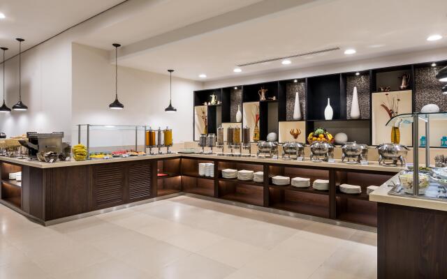 Holiday Inn Express Dubai - Jumeirah
