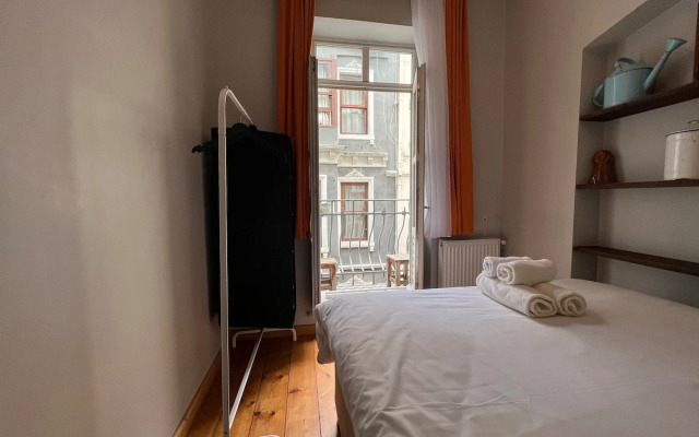 2 Bedroom Galata with Little Balcony Apartments