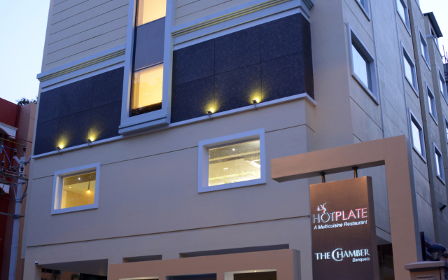 Blu Iris Hotel