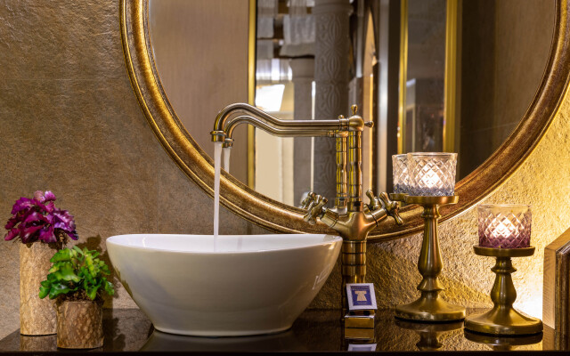 Romance Istanbul Hotel
