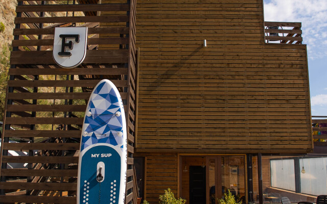 Freedom3 Hotel