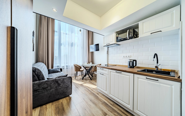 Novaya uyutnaya studiya na Prilukskoy Apartments