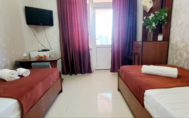 Lakshmi Guest House