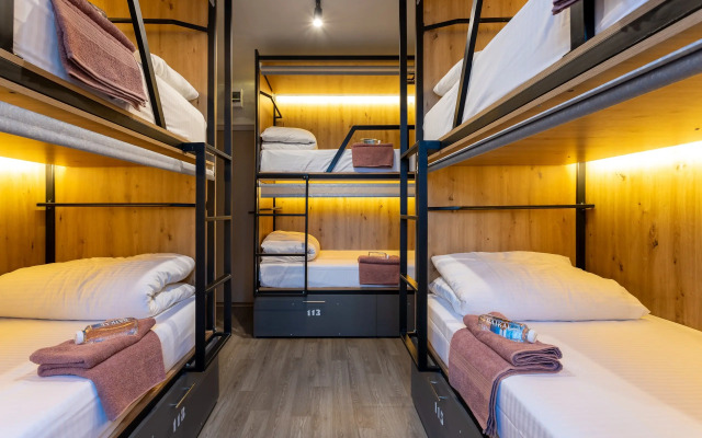 M&DHOST Hostel