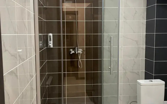 Sale-Kharn Guest house