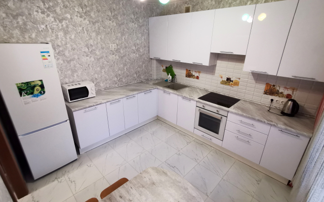 Dvukhkomnatnaya Kvartira S Balkonom Apartments