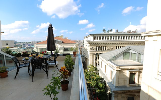 No 8 Galata Apart-Hotel