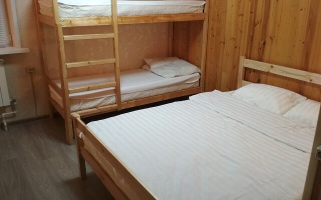 Bolhov Guest house