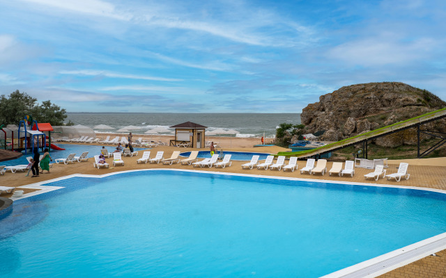 Семейный отель АзовЛенд