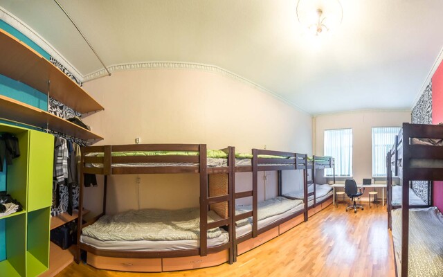 Апартаменты Longstay at Lebedeva 7-9