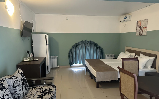 Optimist Mini-Hotel