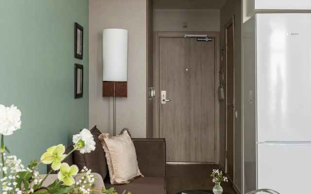 Malakhitovna - Studiya S Krasivym Vidom Apartment