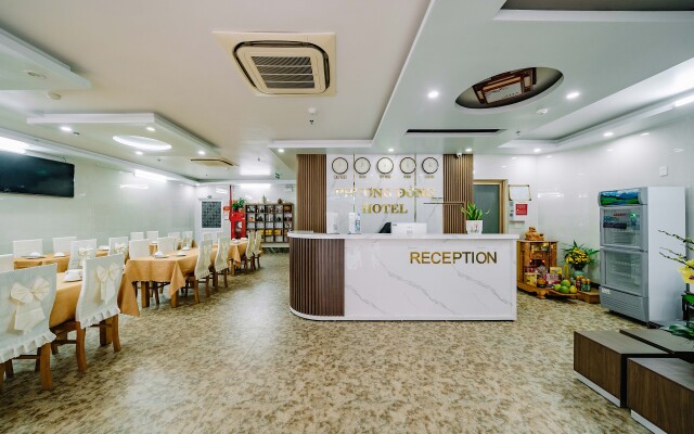 Phuong Dong Hotel