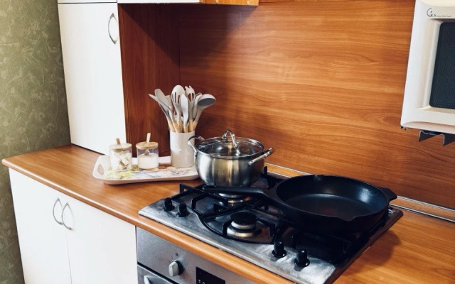 Na Petra Yermolaeva 1 Flat