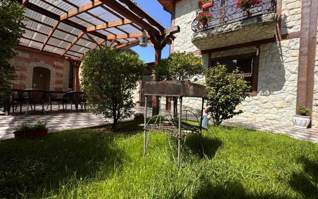 Abkhazskoye Pomestye Villa