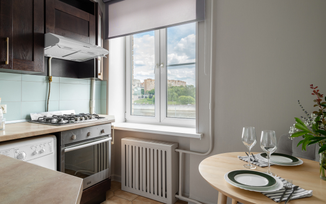 Апартаменты Кварт-Отель, Бережковская наб., 4 (1)