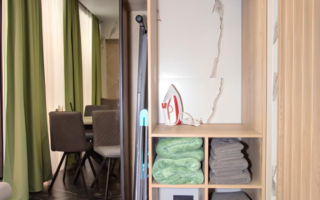 V Tsentre Sochi 10 Minut Do Morya AK Arkhitektor S Terrasoy Patio Apartaments