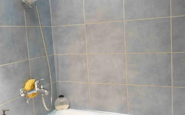 Dvukhkomnatnaya V Samom Tsentre Flat