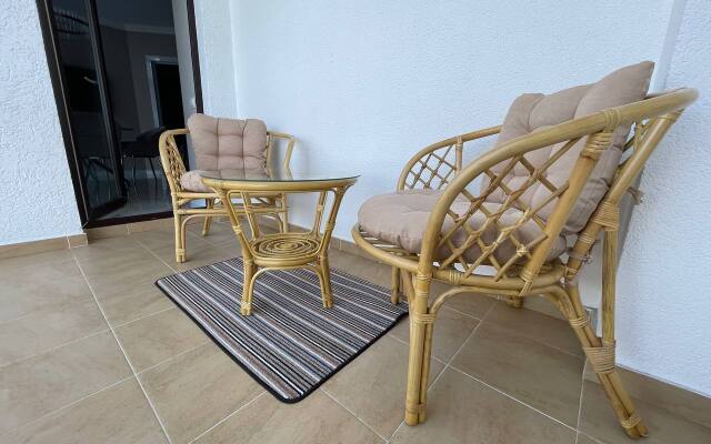 Апартаменты у Дендрария с парковкой