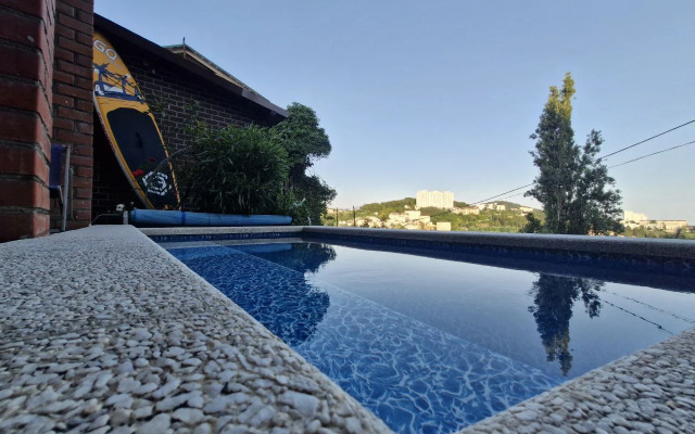 Studio S Basseynom Apartments
