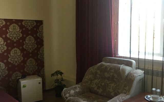 Отель Милана