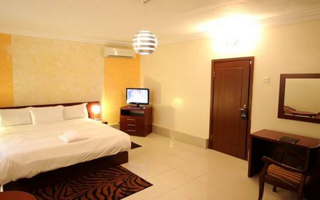 Best Western Homeville Hotel