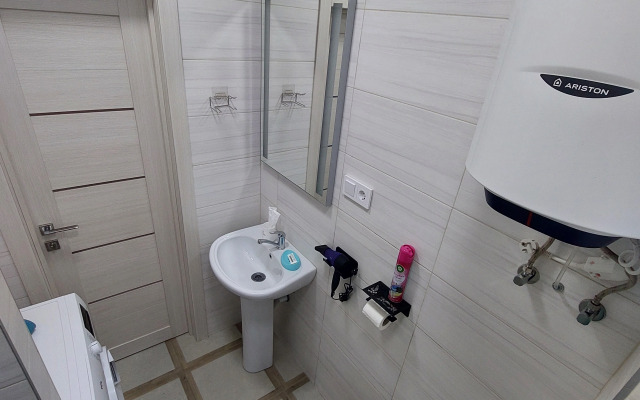 Uyutnaya Odnokomnatnaya Dlya Priyatnogo Letnego Otdykha Flat