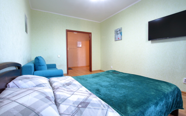 Апартаменты Квартира на Адоратского 2