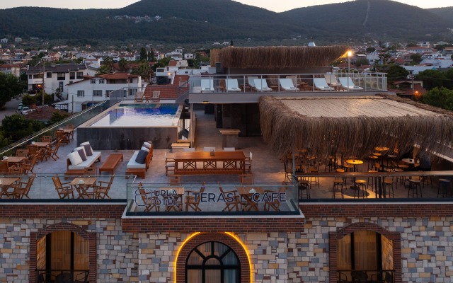 Si Urla Hotel