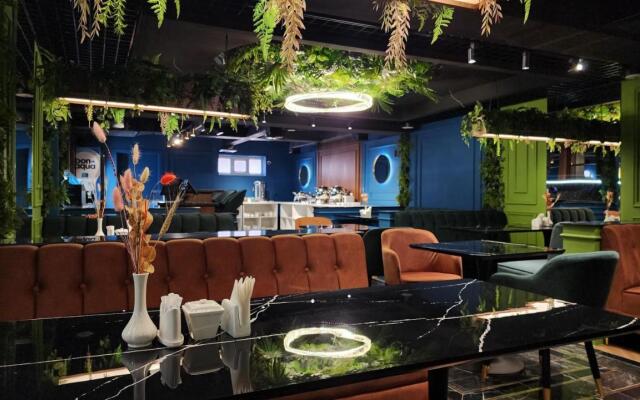 Pana Hotel