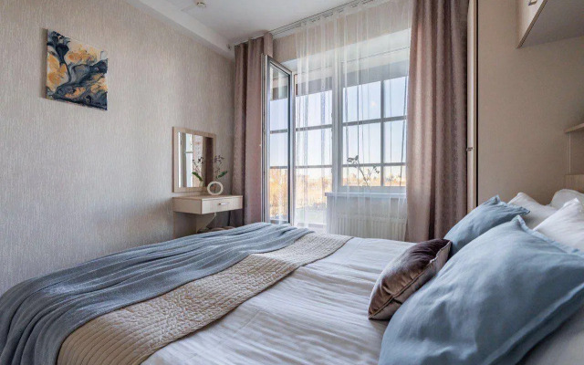 Uyutniye 1-Komnatniye S Vidom Na Park Apartments