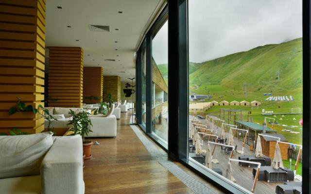 Hotel Zirve