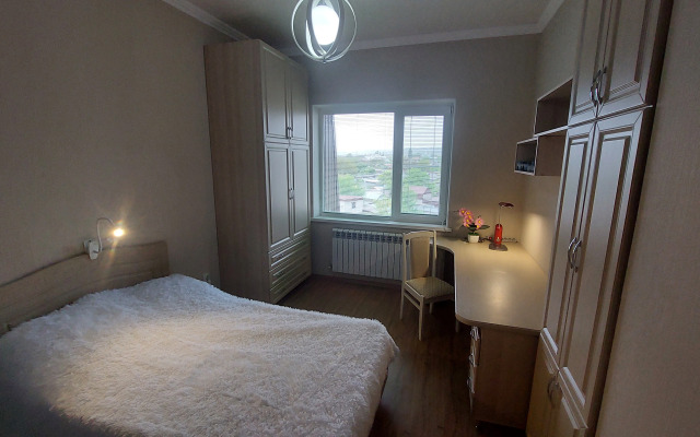 Квартира на Кисловодской 116