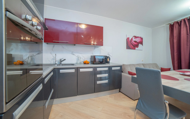 Квартира Сакко и Ванцетти 47, до 12 гостей