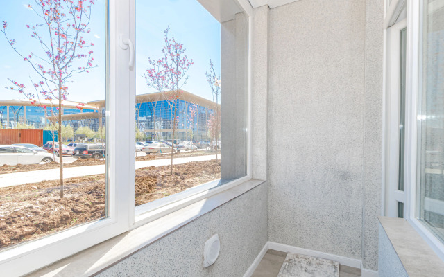 Na Ulitse Tole Bi 28/1 Flat