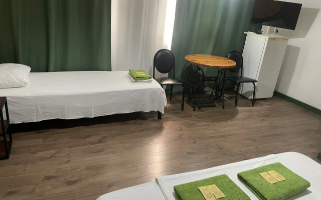 Мини-Отель Тополя